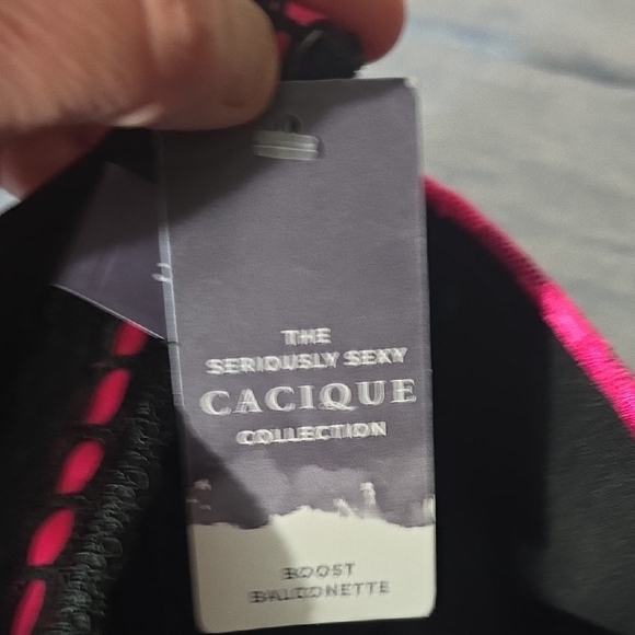 Cacique Pink and Purple Lace Underwire Bra - Picture 9 of 11